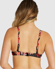 Load image into Gallery viewer, Vatulele D/DD Moulded Bra Bikini Top - Black
