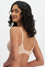 Load image into Gallery viewer, UnderState Seamless Bra / Nude
